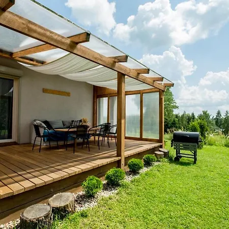 Duzy Vitalny Nad Jeziorem *